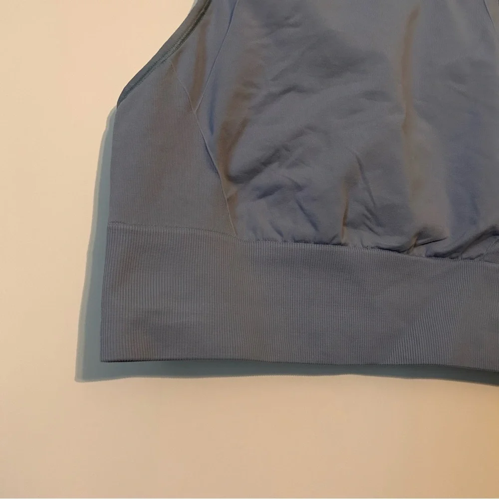 Lululemon Ebb To Train Sports Bra - Picture 6 of 10